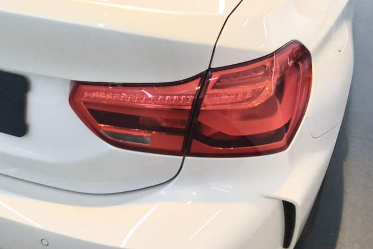 Used BMW 1 Series 2021 125i M Sport Night Edition Exterior 3