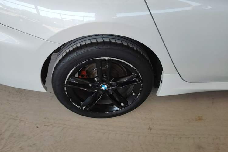 Used BMW 1 Series 2021 120i M Sport Night Edition Exterior 3