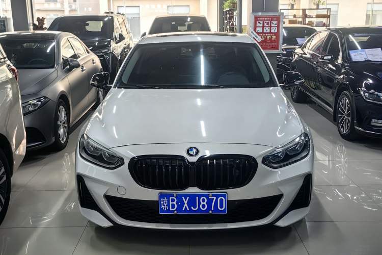 Used BMW 1 Series 2021 Revised 120i M Sport Night Edition Exterior 3