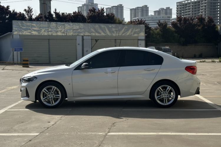 Used BMW 1 Series 2021 120i M Sport Night Edition Exterior 3