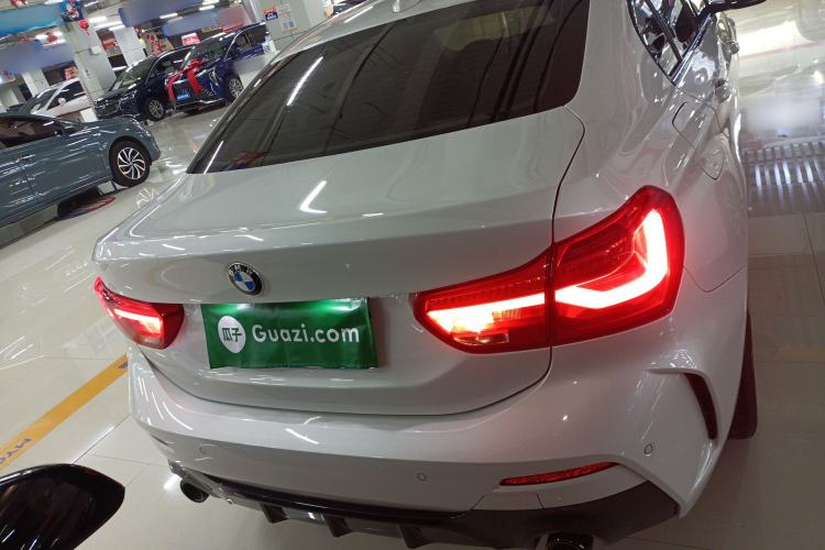 Used BMW 1 Series 2021 Revised 120i M Sport Night Edition Exterior 4