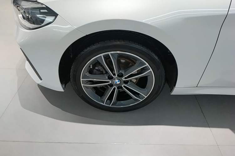 Used BMW 1 Series 2021 Revised 120i M Sport Edition Exterior 4
