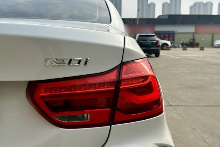 Used BMW 1 Series 2021 Revised 120i M Sport Night Edition Exterior 4