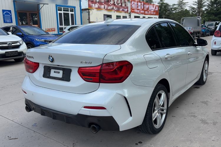 Used BMW 1 Series 2021 Revised 120i M Sport Night Edition Exterior 4