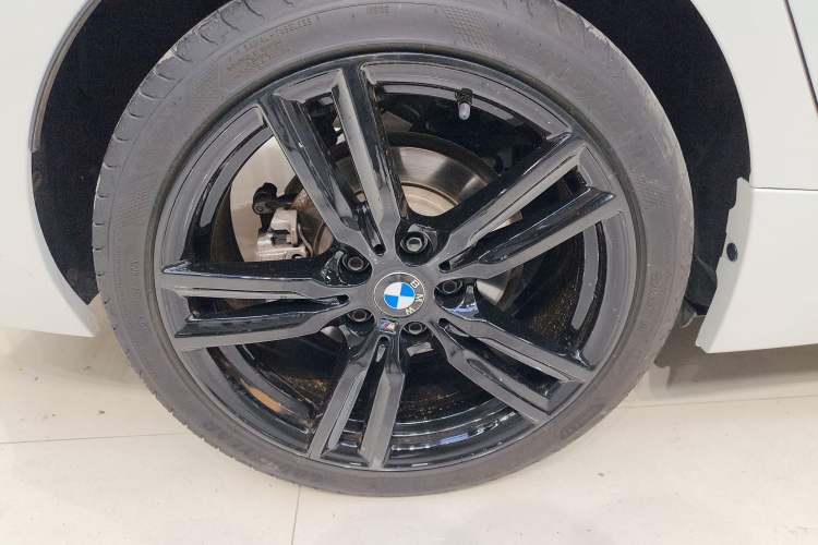 Used BMW 1 Series 2021 Restyled 125i M Sport Night Edition Exterior 4