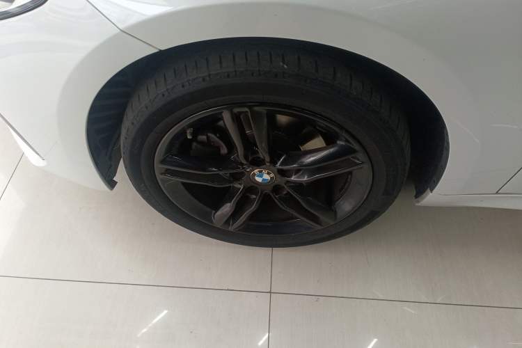 Used BMW 1 Series 2021 120i M Sport Night Edition Exterior 4