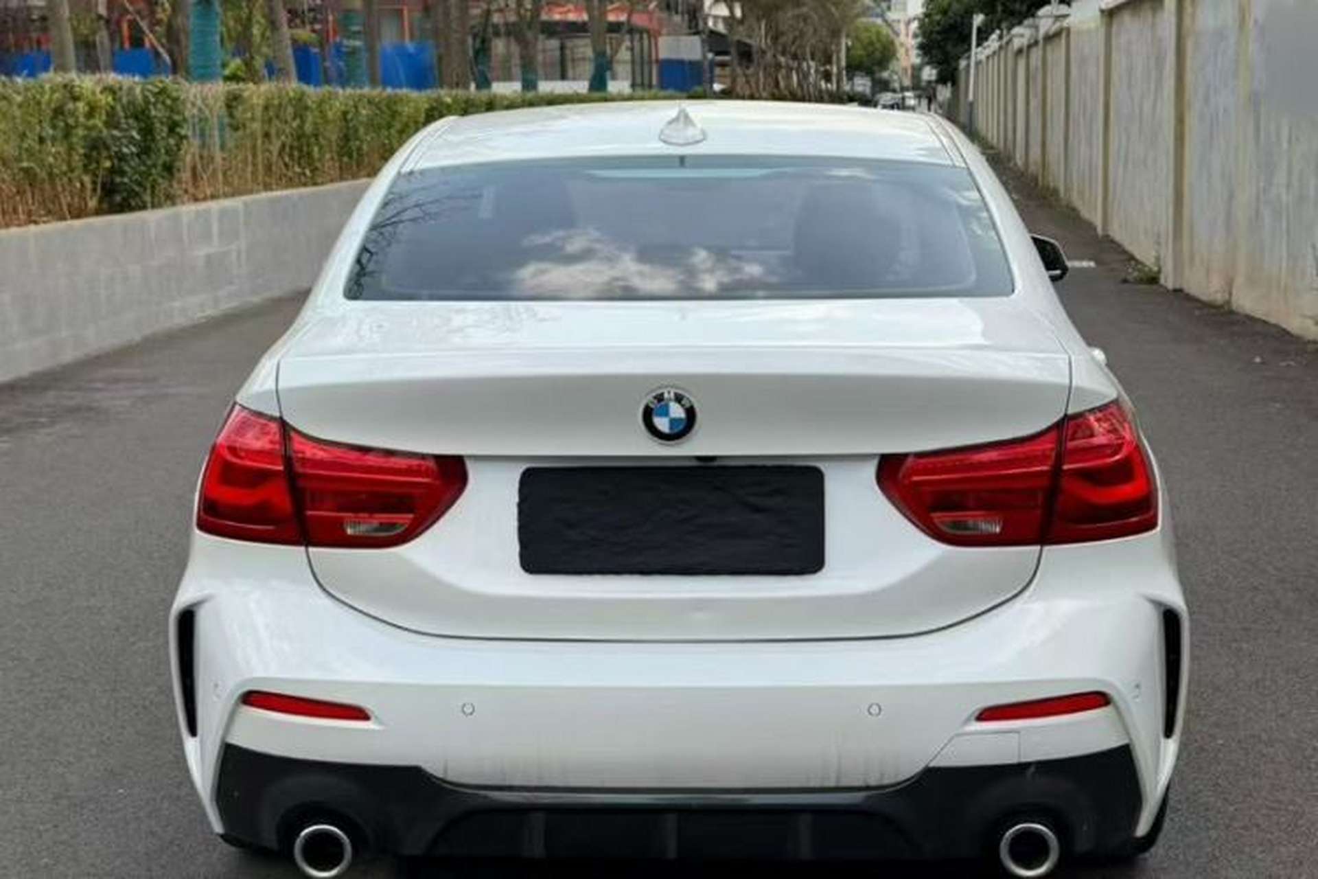 Used BMW 1 Series 2021 120i M Sport Edition Exterior 4