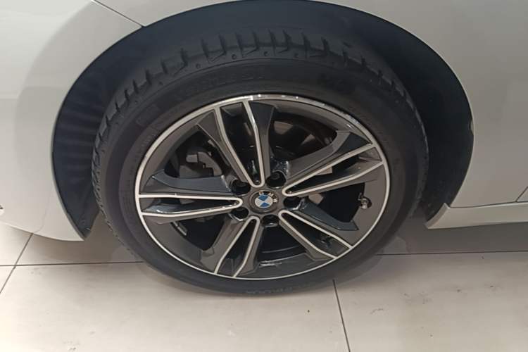 Used BMW 1 Series 2021 120i M Sport Edition Exterior 4