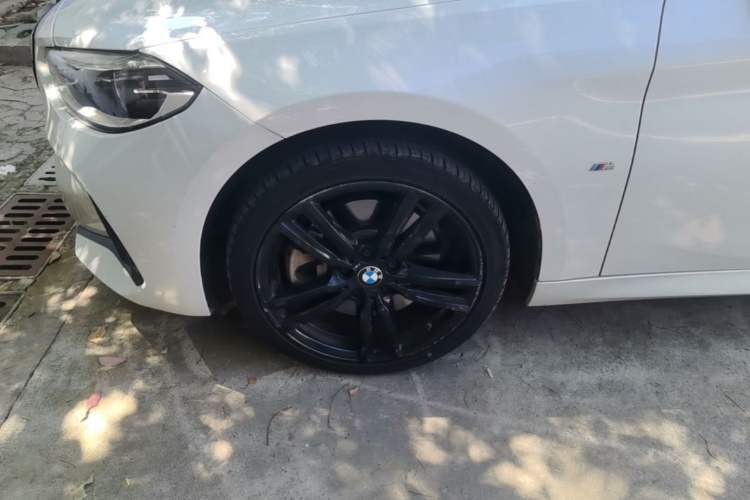 Used BMW 1 Series 2021 Restyled 125i M Sport Night Edition Exterior 4