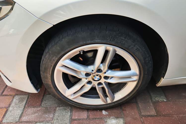 Used BMW 1 Series 2021 Revised 120i M Sport Night Edition Exterior 4