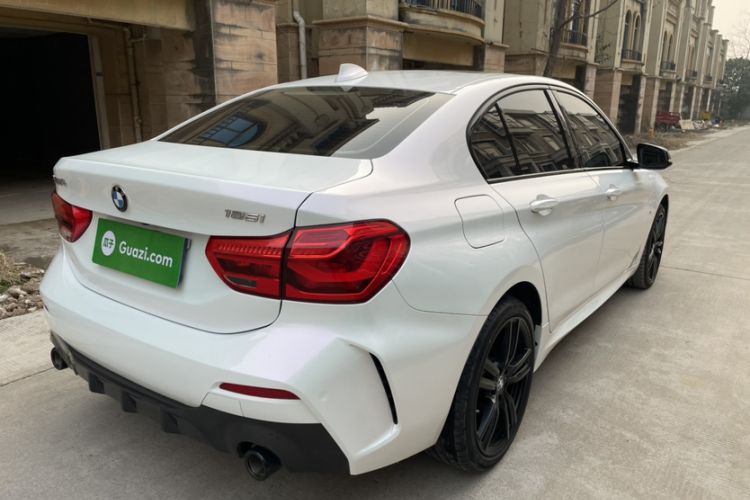 Used BMW 1 Series 2021 Restyled 125i M Sport Night Edition Exterior 4