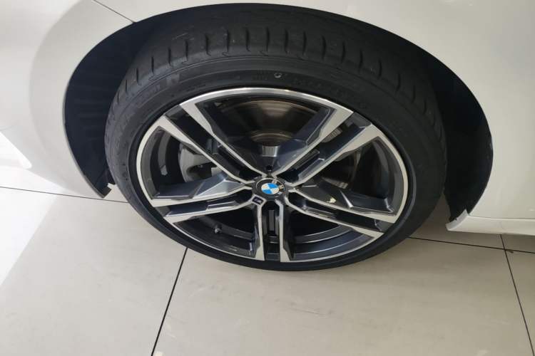 Used BMW 1 Series 2021 125i M Sport Night Edition Exterior 4