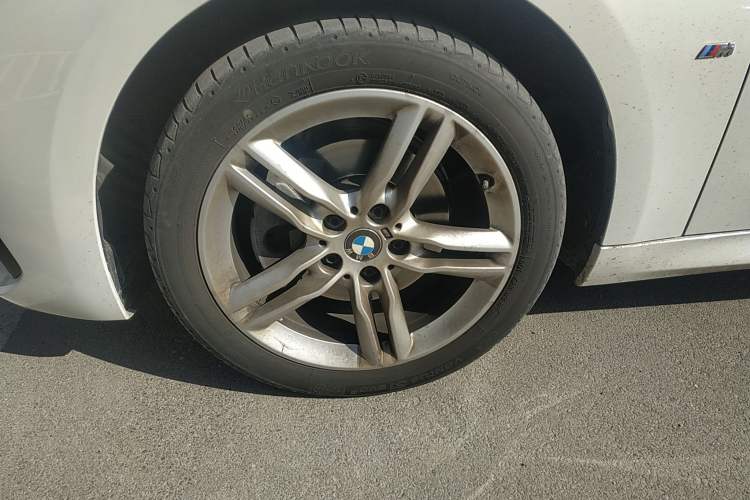 Used BMW 1 Series 2021 Revised 120i M Sport Night Edition Exterior 4