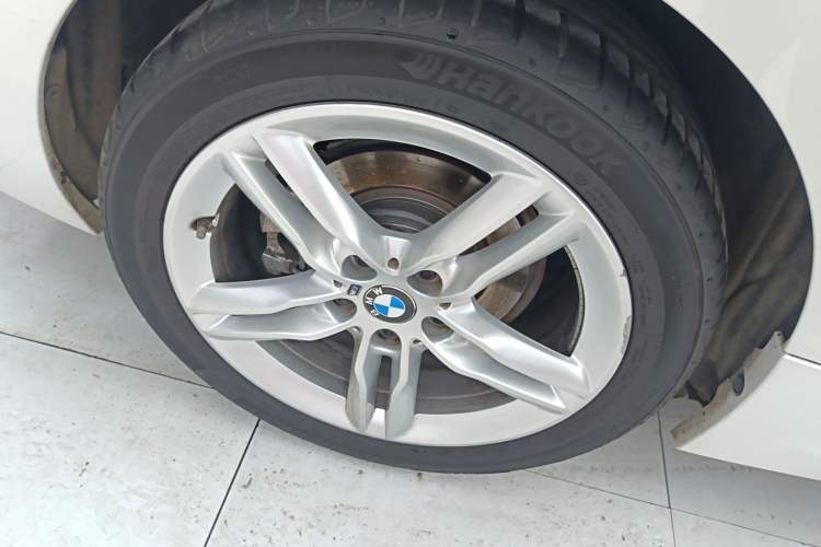 Used BMW 1 Series 2021 120i M Sport Night Edition Exterior 5