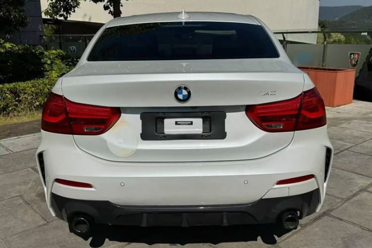 Used BMW 1 Series 2021 120i M Sport Night Edition Exterior 5