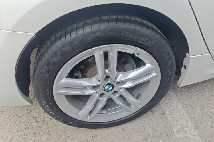 Used BMW 1 Series 2021 120i M Sport Night Edition Exterior 5