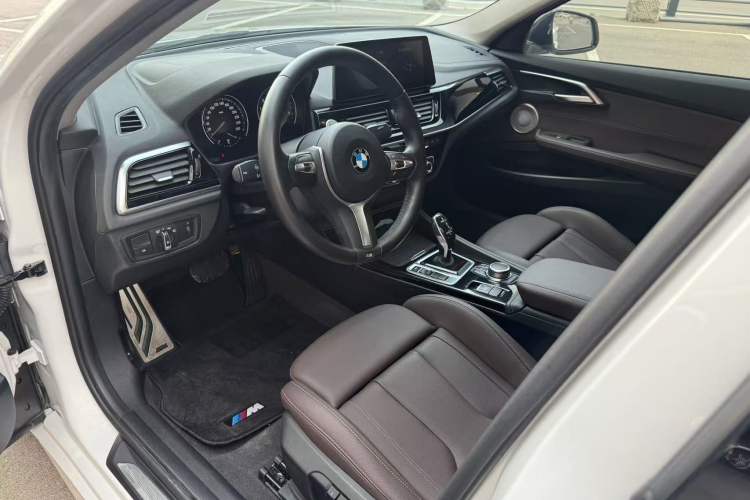 Used BMW 1 Series 2021 Restyled 125i M Sport Night Edition Exterior 5