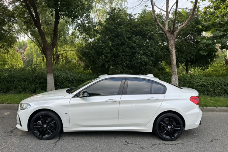 Used BMW 1 Series 2021 125i M Sport Night Edition Exterior 5