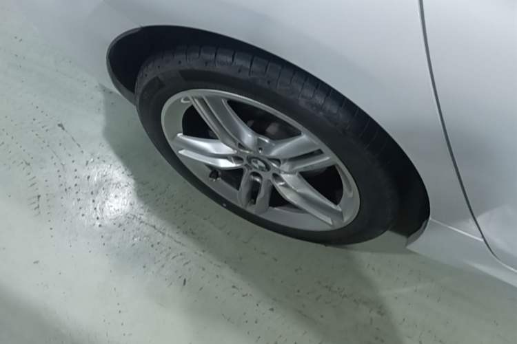 Used BMW 1 Series 2021 Revised 120i M Sport Night Edition Exterior 5
