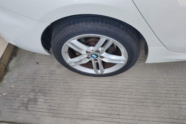 Used BMW 1 Series 2021 120i M Sport Night Edition Exterior 5
