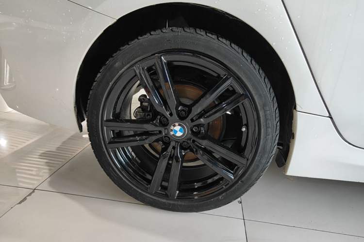 Used BMW 1 Series 2021 125i M Sport Night Edition Exterior 5