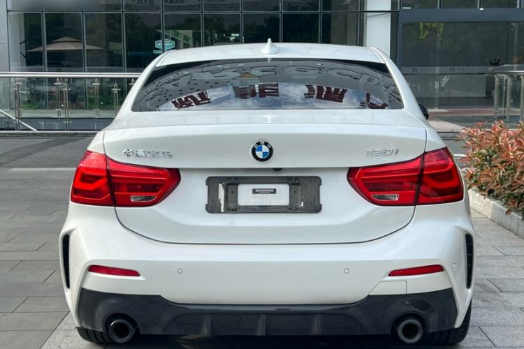 Used BMW 1 Series 2021 Revised 120i M Sport Night Edition Exterior 5
