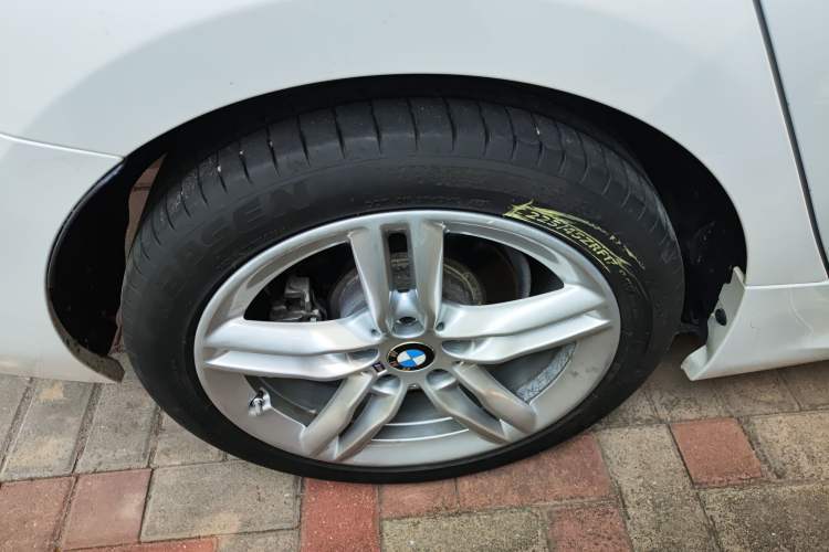 Used BMW 1 Series 2021 Revised 120i M Sport Night Edition Exterior 5