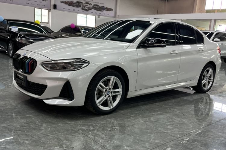 Used BMW 1 Series 2021 120i M Sport Night Edition Exterior 5