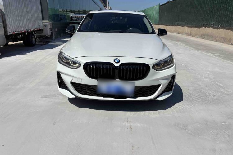 Used BMW 1 Series 2021 120i M Sport Night Edition Exterior 5