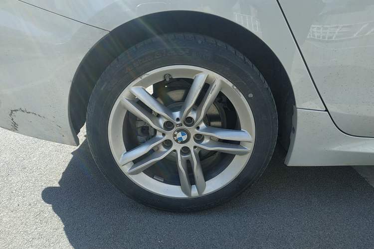 Used BMW 1 Series 2021 Revised 120i M Sport Night Edition Exterior 5