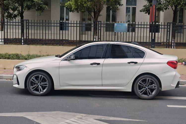 Used BMW 1 Series 2021 120i M Sport Edition Exterior 6
