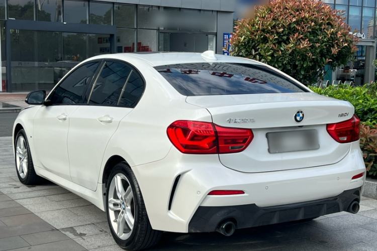 Used BMW 1 Series 2021 Revised 120i M Sport Night Edition Exterior 6