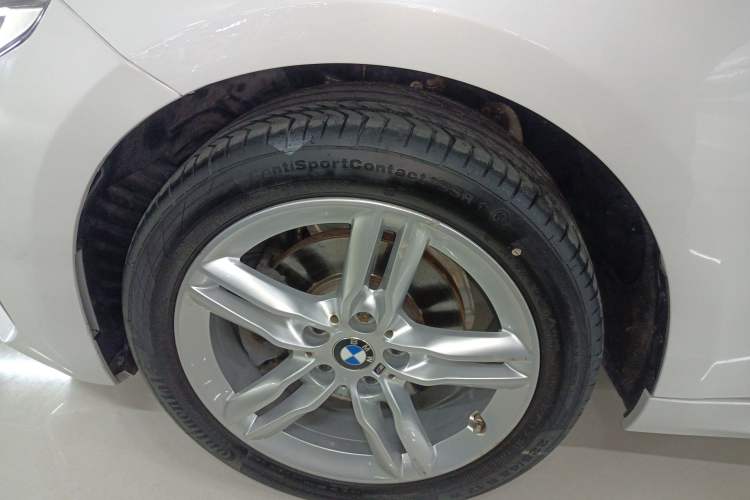 Used BMW 1 Series 2021 Revised 120i M Sport Night Edition Exterior 7