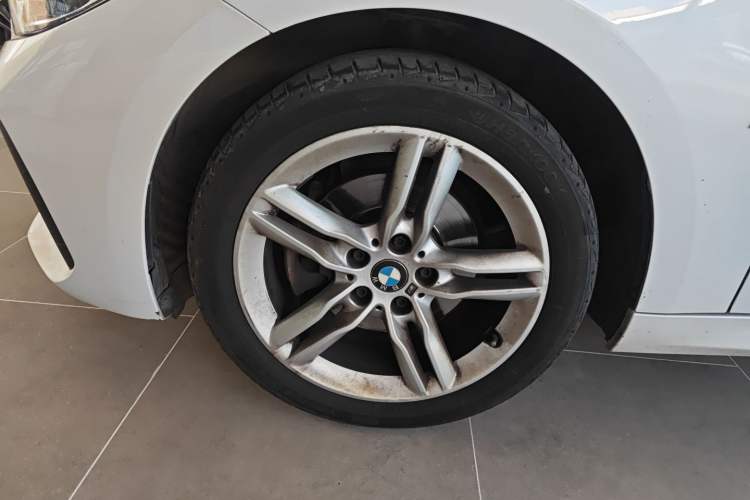 Used BMW 1 Series 2021 Revised 120i M Sport Night Edition Exterior 7