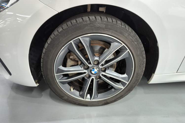Used BMW 1 Series 2021 120i M Sport Edition Exterior 7