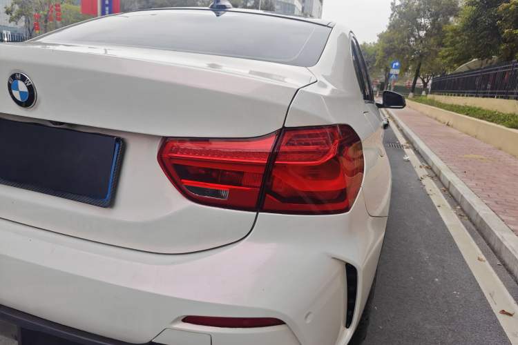 Used BMW 1 Series 2021 120i M Sport Edition Exterior 8