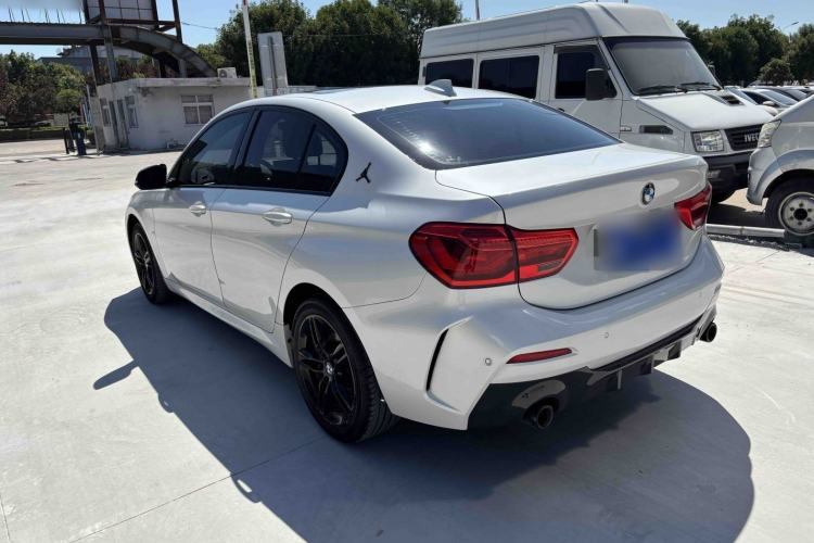 Used BMW 1 Series 2021 120i M Sport Night Edition Exterior 8