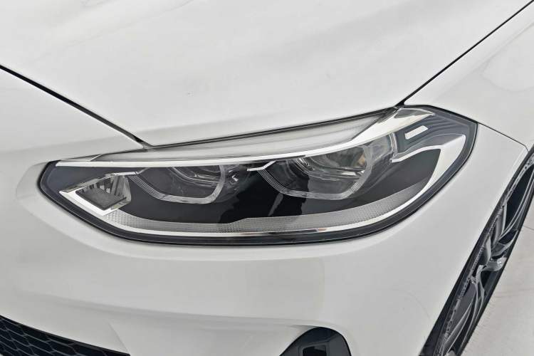 Used BMW 1 Series 2021 125i M Sport Night Edition Exterior 9