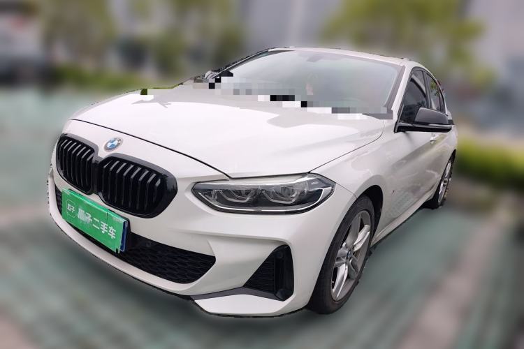 Used BMW 1 Series 2021 120i M Sport Night Edition Guazi used car, China used car export, Used car for sale, Used cars, Cheapest cars for sale