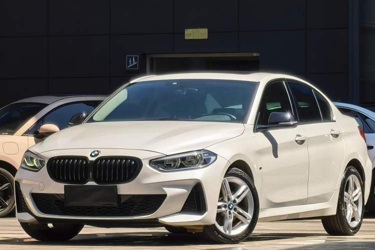 Used BMW 1 Series 2021 120i M Sport Night Edition Guazi used car, China used car export, Used car for sale, Used  cars, Cheapest cars for sale