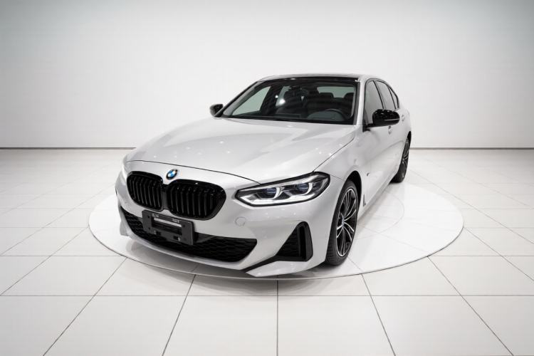 Used BMW 1 Series 2021 125i M Sport Night Edition Guazi used car, China used car export, Used car for sale, Used  cars, Cheapest cars for sale
