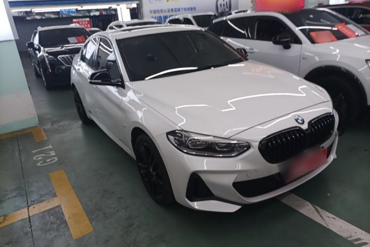 Used BMW 1 Series 2021 125i M Sport Night Edition Front Right 45 Deg