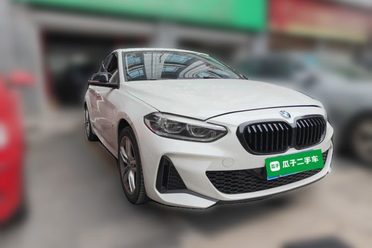 Used BMW 1 Series 2021 120i M Sport Night Edition Front Right 45 Deg