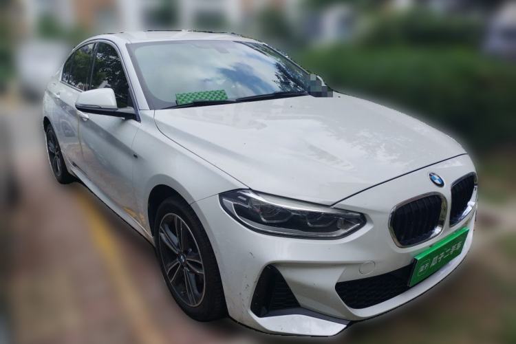 Used BMW 1 Series 2021 120i M Sport Edition Front Right 45 Deg