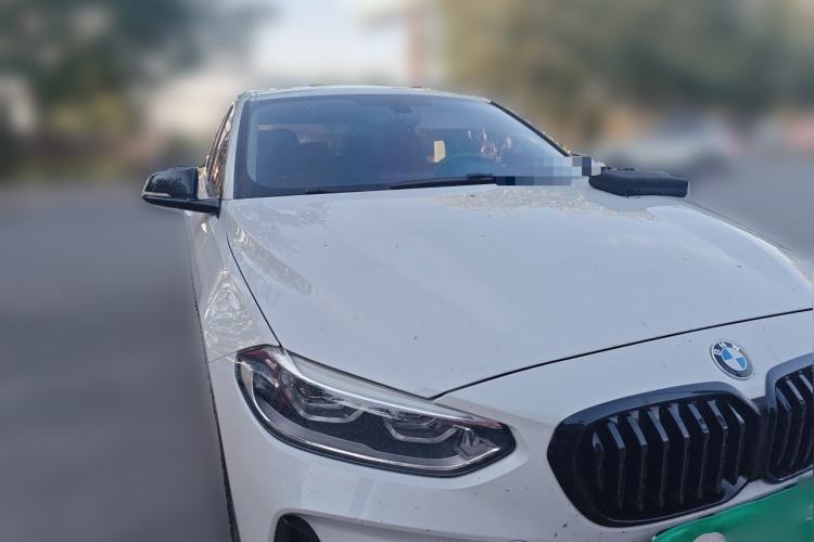 Used BMW 1 Series 2021 125i M Sport Night Edition Front Right 45 Deg