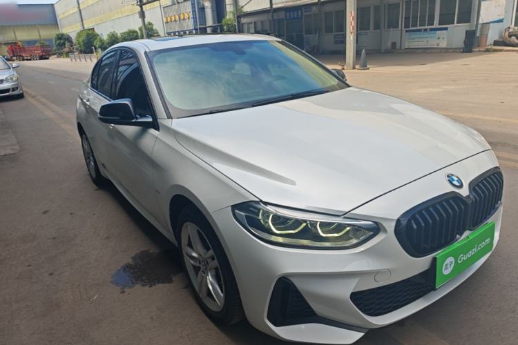 Used BMW 1 Series 2021 120i M Sport Night Edition Front Right 45 Deg