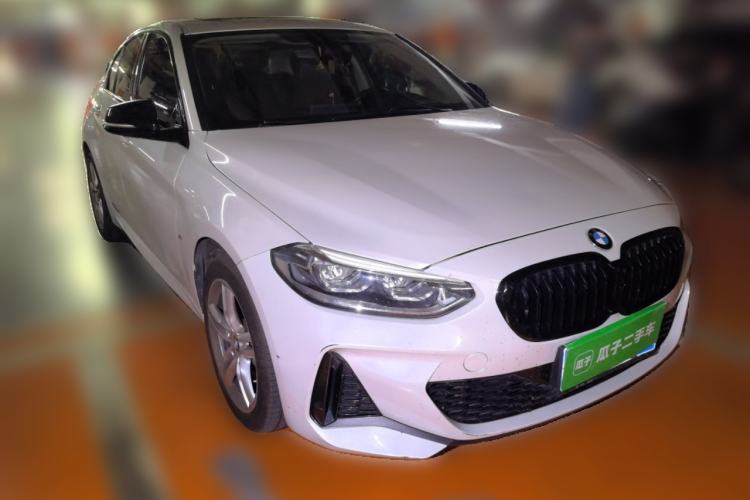 Used BMW 1 Series 2021 120i M Sport Night Edition Front Right 45 Deg