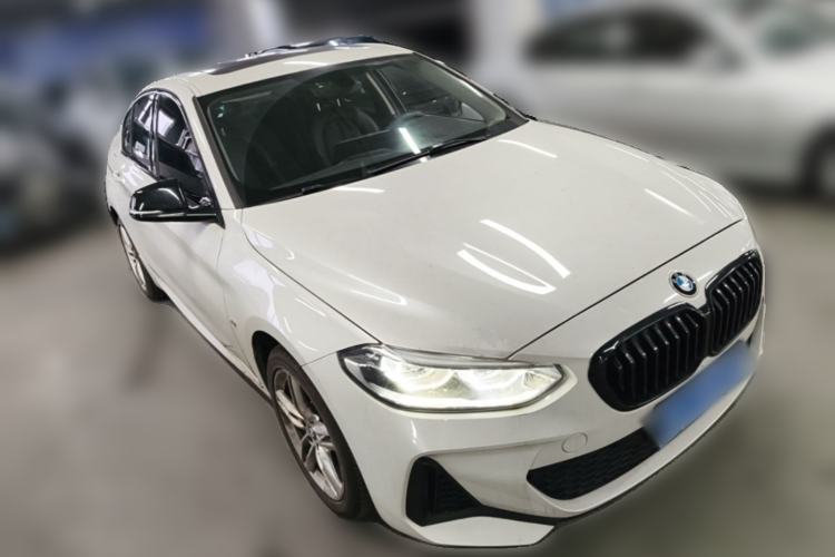 Used BMW 1 Series 2021 Revised 120i M Sport Night Edition Front Right 45 Deg