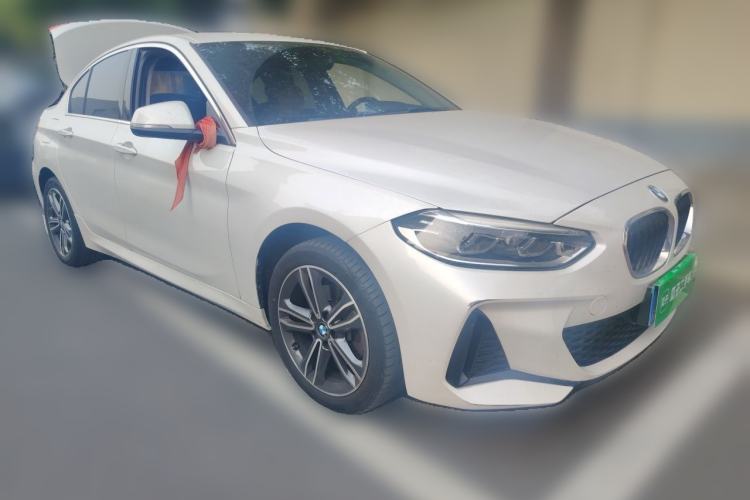 Used BMW 1 Series 2021 120i M Sport Edition Front Right 45 Deg