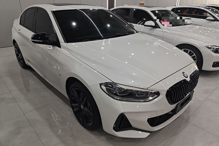 Used BMW 1 Series 2021 Restyled 125i M Sport Night Edition Front Right 45 Deg